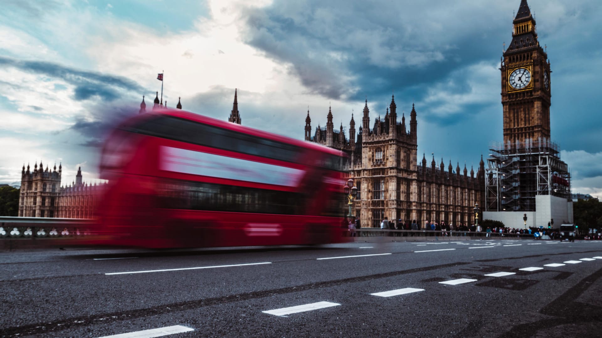 Traffic on the Westminster bridge, London