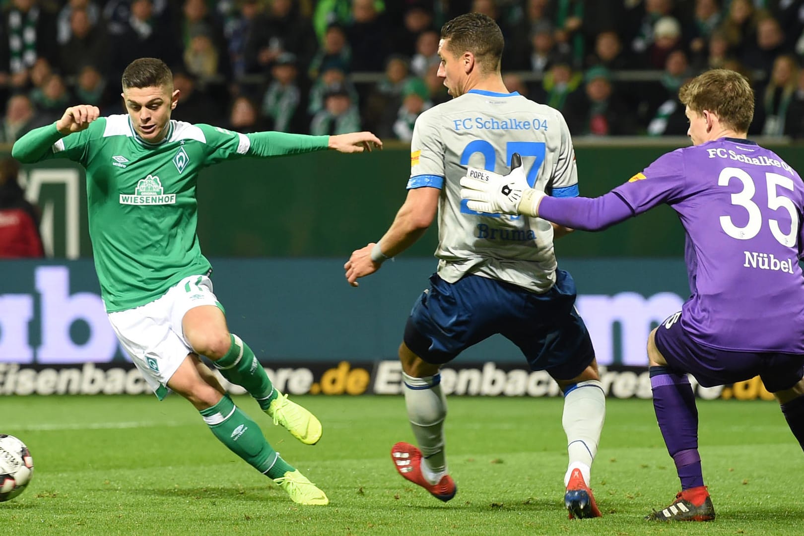 Milot Rashica trifft zum 3:1 für Bremen: Trotz der 2:4-Niederlage zeigte Schalke einen couragierten Auftritt.