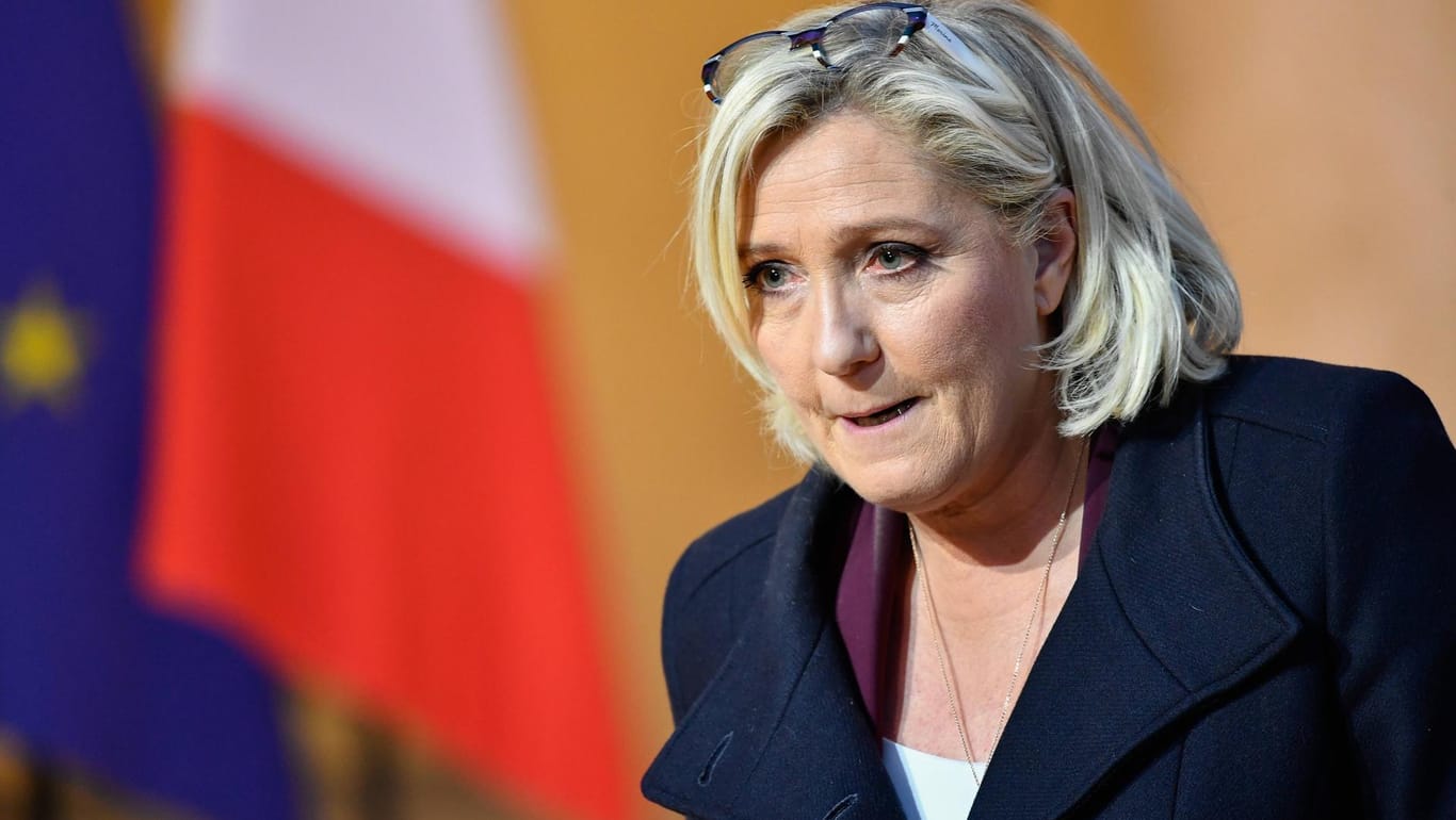 Die französische Rechtsradikale Marine le Pen: Ihre Partei gehört zur Fraktion "Europa der Nationen und der Freiheit" (ENF) im EU-Parlament.