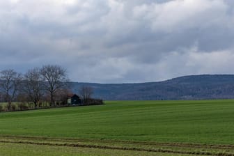 Wechselhaftes Märzwetter, Oberursel (Hessen): Auch am Dienstag ist es mit Wolken und Wind noch nicht vorbei.