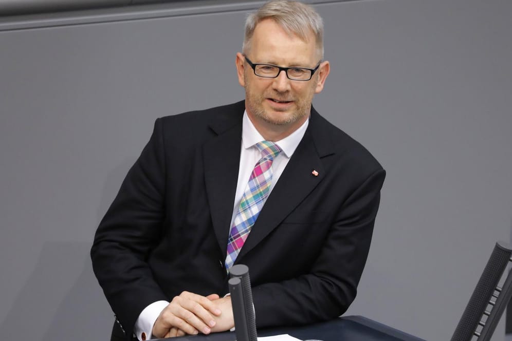 Johannes Kahrs: Der SPD-Politiker ist kein Fan einer möglichen großen Koalition unter Annegret Kramp-Karrenbauer.