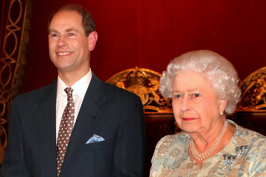 Prinz Edward und Queen Elizabeth: Der Sohn bekam von seiner Mutter einen neuen Titel.