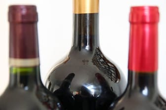 2018 kostete der Liter Wein in Supermärkten, SB-Warenhäusern und bei Discountern durchschnittlich 3,09 und damit 17 Cent mehr als ein Jahr zuvor.