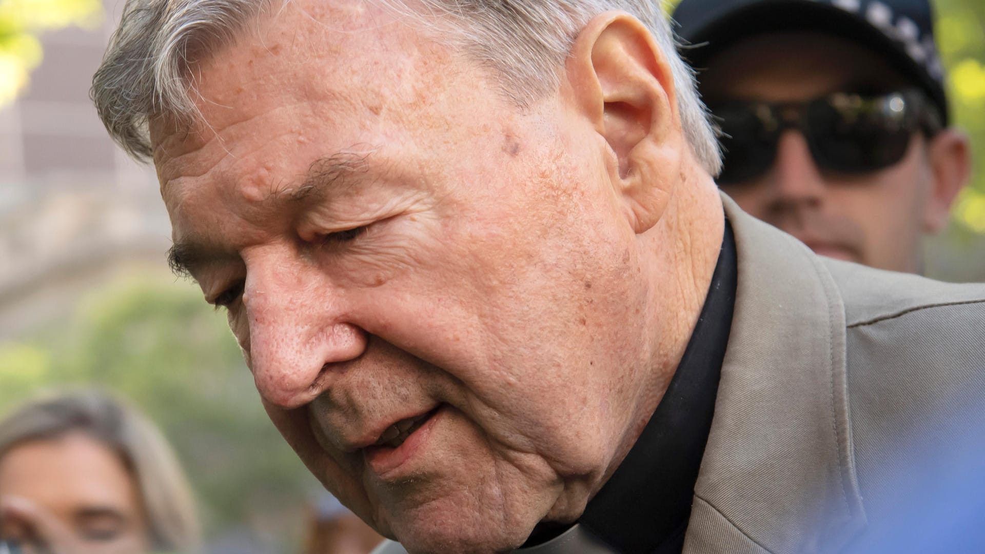 Kardinal George Pell: Der ehemalige Finanzchef des Vatikans ist wegen sexuellen Missbrauchs von Minderjährigen zu sechs Jahren Haft verurteilt worden.