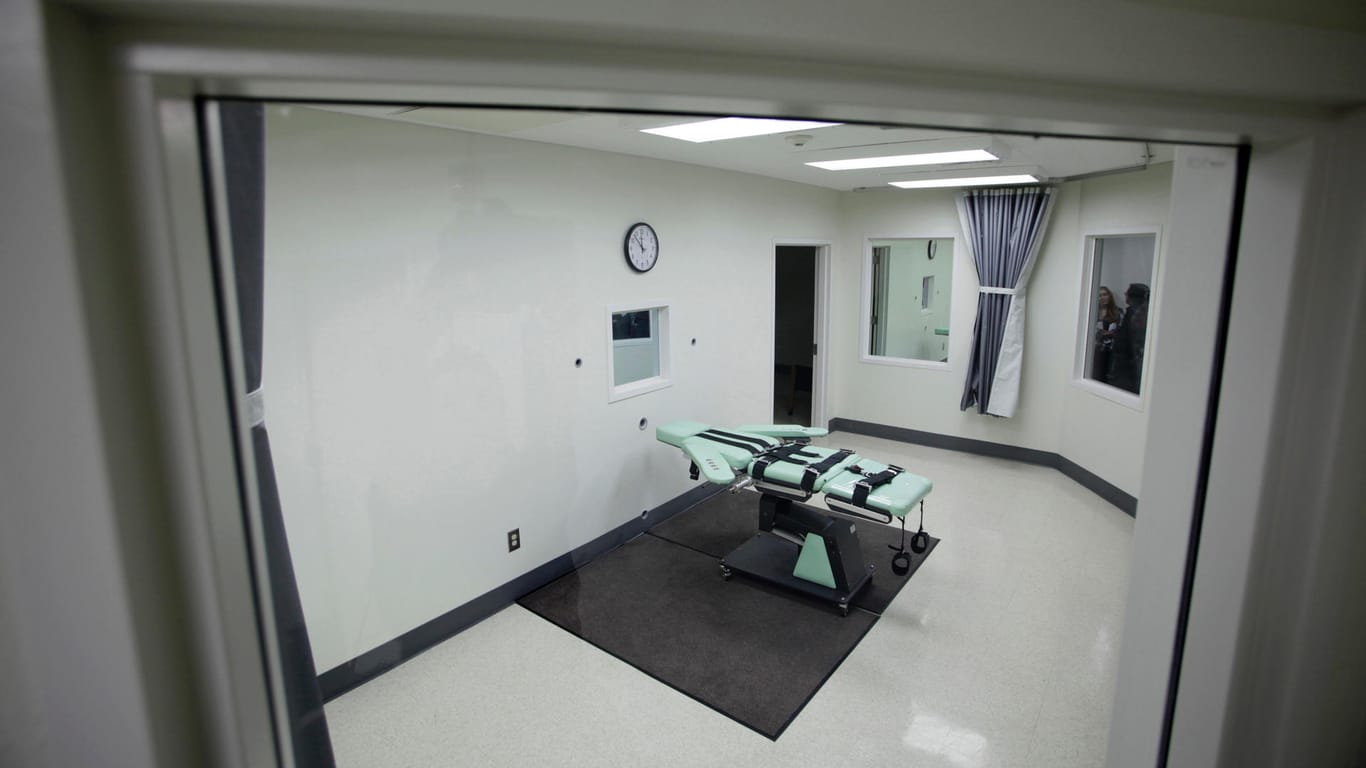 Eine Injektionszelle in Kalifornien: Die Todesstrafe soll in dem US-Bundesstaat wieder verbannt werden.