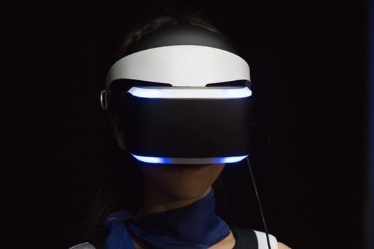 Die Spiele "A Fisherman's Tale", "Skyworld" und "Rainbow Reactor" sind speziell für Virtual-Reality-Headsets programmiert worden.