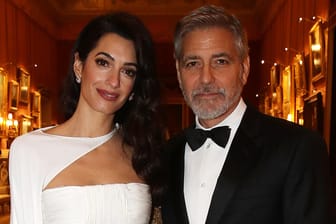 Amal und George Clooney: Sie waren eingeladen, um mit Prinz Charles seinen "Prince's Trust" zu feiern.