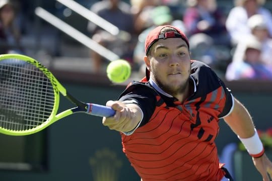 Jan-Lennard Struff unterliegt in Indian Wells Milos Raonic.