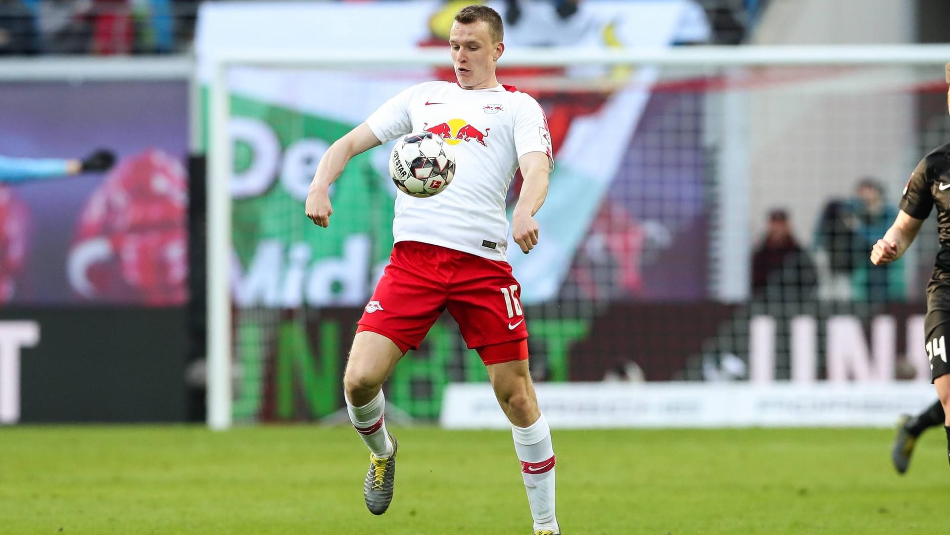 Lukas Klostermann (22), RB Leipzig.