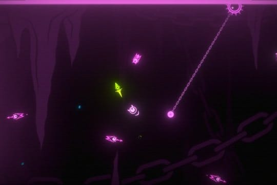 In "BackFire" müssen Spieler geschickt manövrieren, um den pinken Space-Monstern auszuweichen und sie ins Visier der Heckkanone zu bekommen.