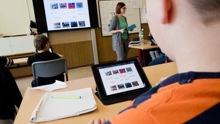 Fünf Milliarden Euro sollen vom Bund für die digitale Ausstattung der Schulen in Deutschland fließen.