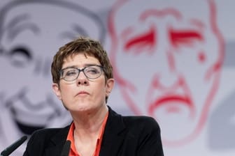 Ihre Beliebtheitswerte sind eingebrochen: CDU-Chefin Annegret Kramp-Karrenbauer.