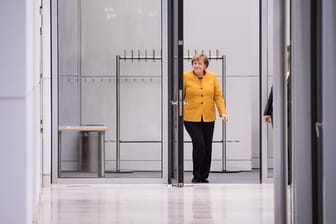 Kanzlerin Merkel während einer Unterbrechung des Koalitionsausschusses.