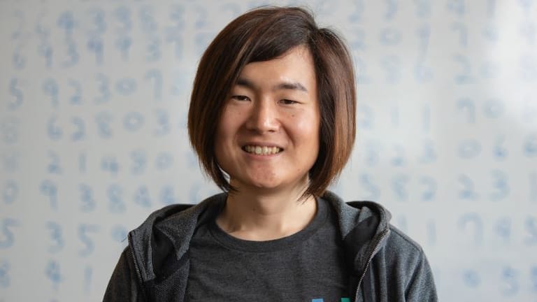 Google-Mitarbeiterin Emma Haruka Iwao hat den Weltrekord mit Computer-Hilfe geknackt.