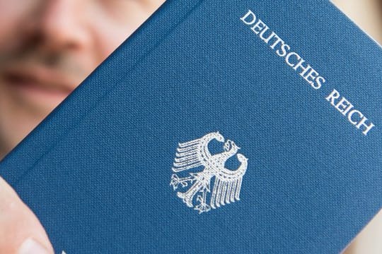 Sogenannte Reichsbürger/Selbstverwalter erkennen die Bundesrepublik Deutschland nicht als Staat an.