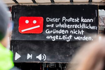 "Dieser Protest kann aus urheberrechtlichen Gründen nicht angezeigt werden": Die CDU will auf Uploadfilter verzichten.