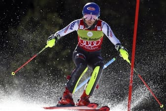 Mikaela Shiffrin gewinnt auch den Slalom in Soldeu.