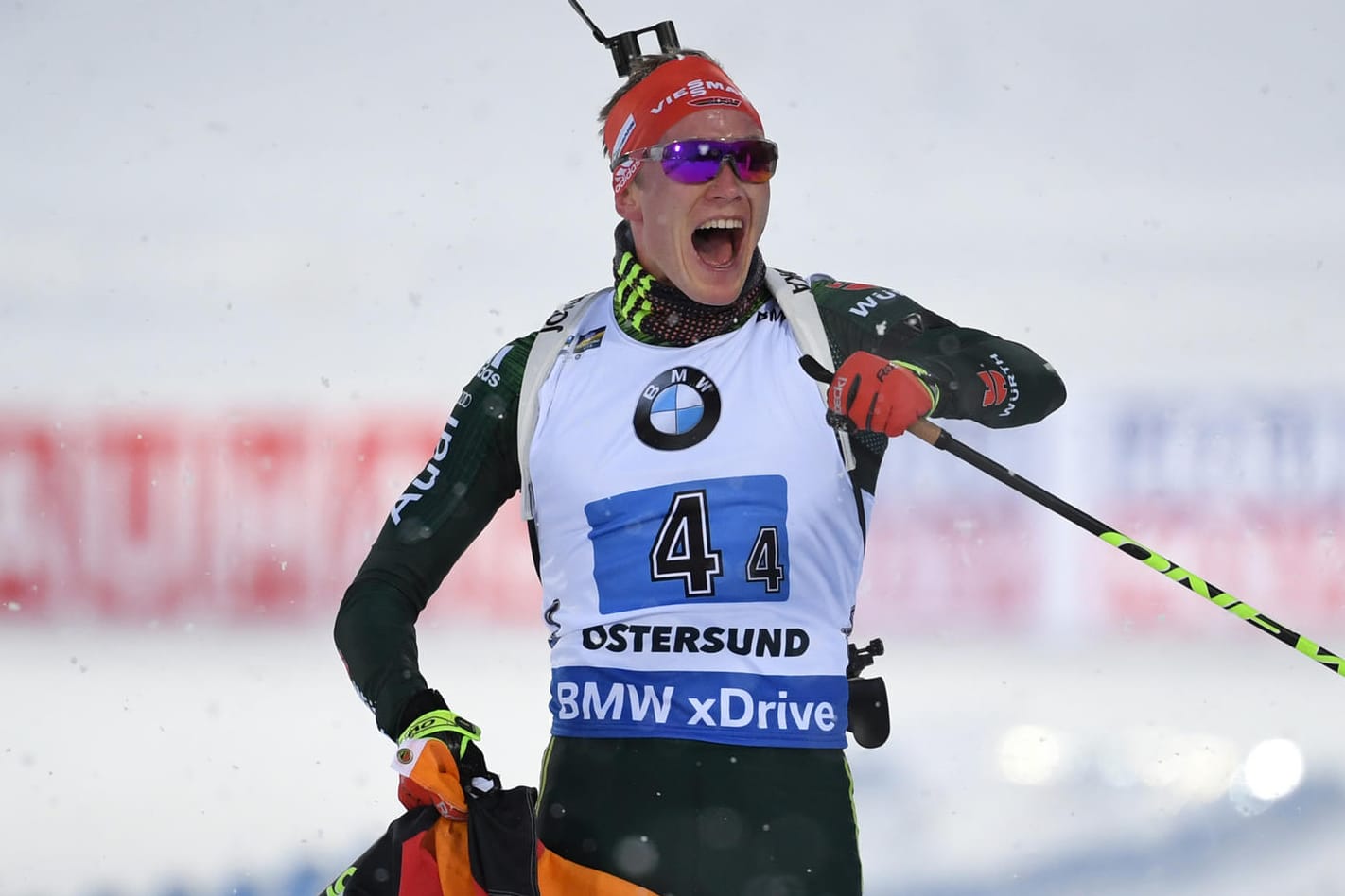 Biathlon-WM in Östersund: Benedikt Doll und seine Teamkollegen konnten die Silbermedaille im Staffel-Rennen holen.