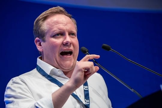 Der neue JU-Vorsitzende Tilman Kuban spricht auf dem Deutschlandtag des Unionsnachwuchses.