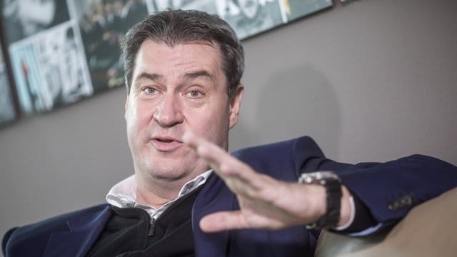 Bayerns Ministerpräsident Markus Söder hat als Gegenmodell zum Konzept von Sozialminister Hubertus Heil einen "Rentenschutzschirm für das Alter" vorgeschlagen. Bayerns Ministerpräsident Markus Söder hat als Gegenmodell zum Konzept von Sozialminister Hubertus Heil einen "Rentenschutzschirm für das Alter" vorgeschlagen.