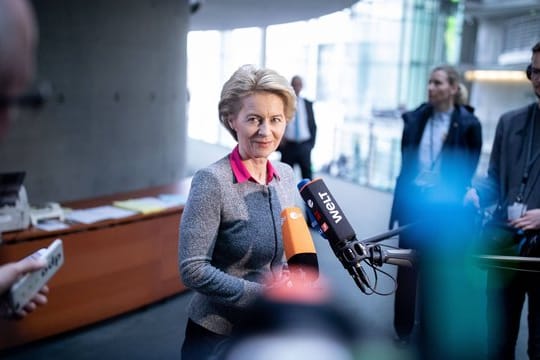 Soll 2020 weniger Geld für die Bundeswehr bekommen als von ihr gewünscht: Verteidigungsministerin Ursula von der Leyen.