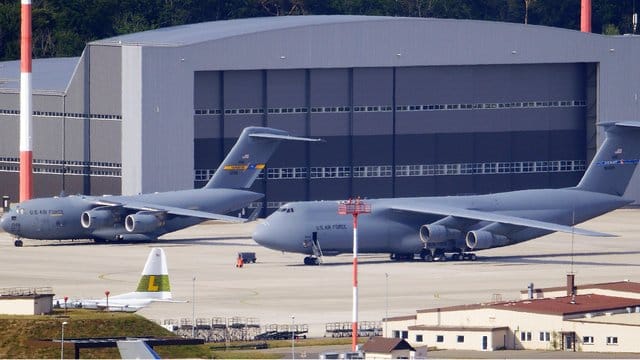 Ramstein gilt als der größte Stützpunkt der US-Air Force außerhalb der USA. Ramstein gilt als der größte Stützpunkt der US-Air Force außerhalb der USA.