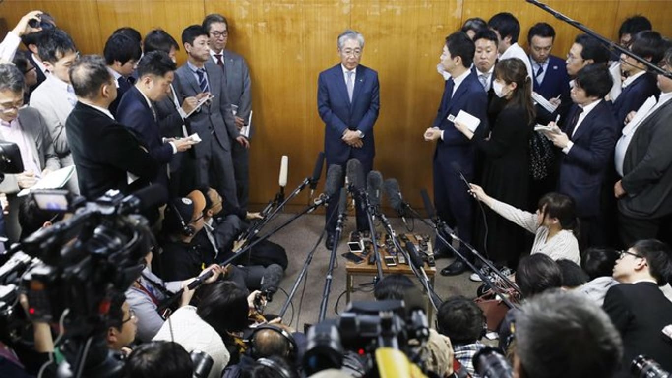 Tsunekazu Takeda erklärt als Präsident des japanischen Nationalen Olympischen Komitees seinen Rücktritt.
