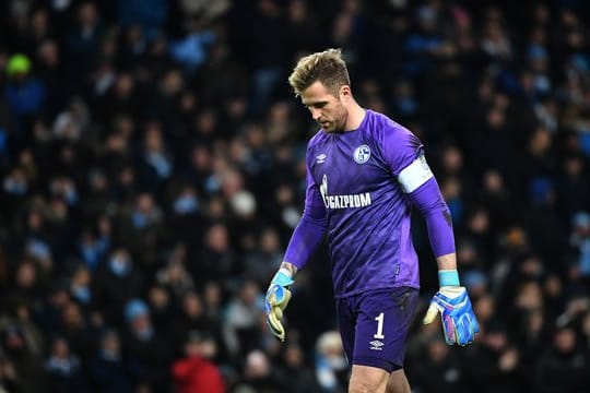 Der FC Schalke 04 muss vorerst auf Torwart Ralf Fährmann verzichten.