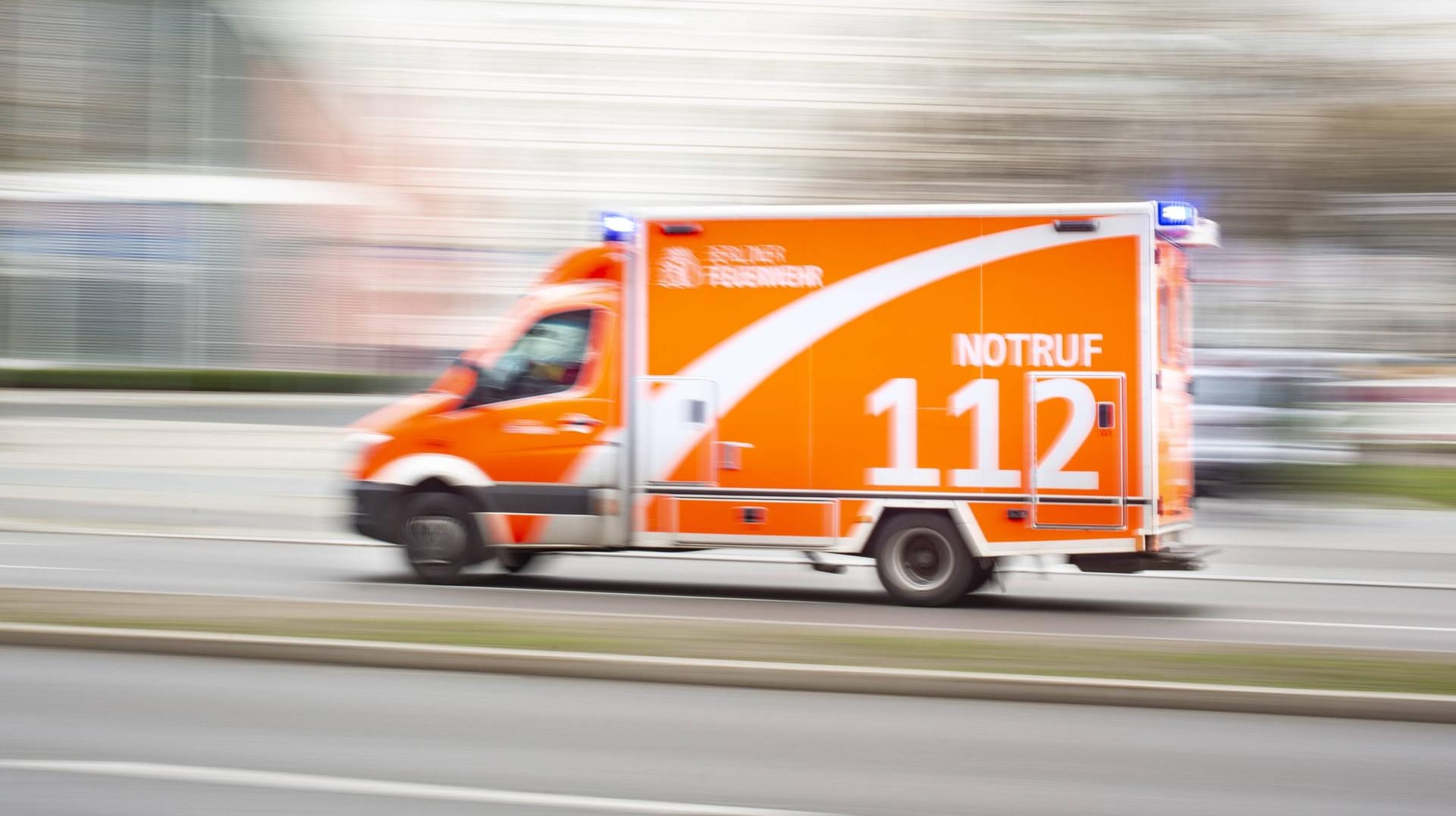 Rettungswagen im Einsatz Rettungswagen im Einsatz