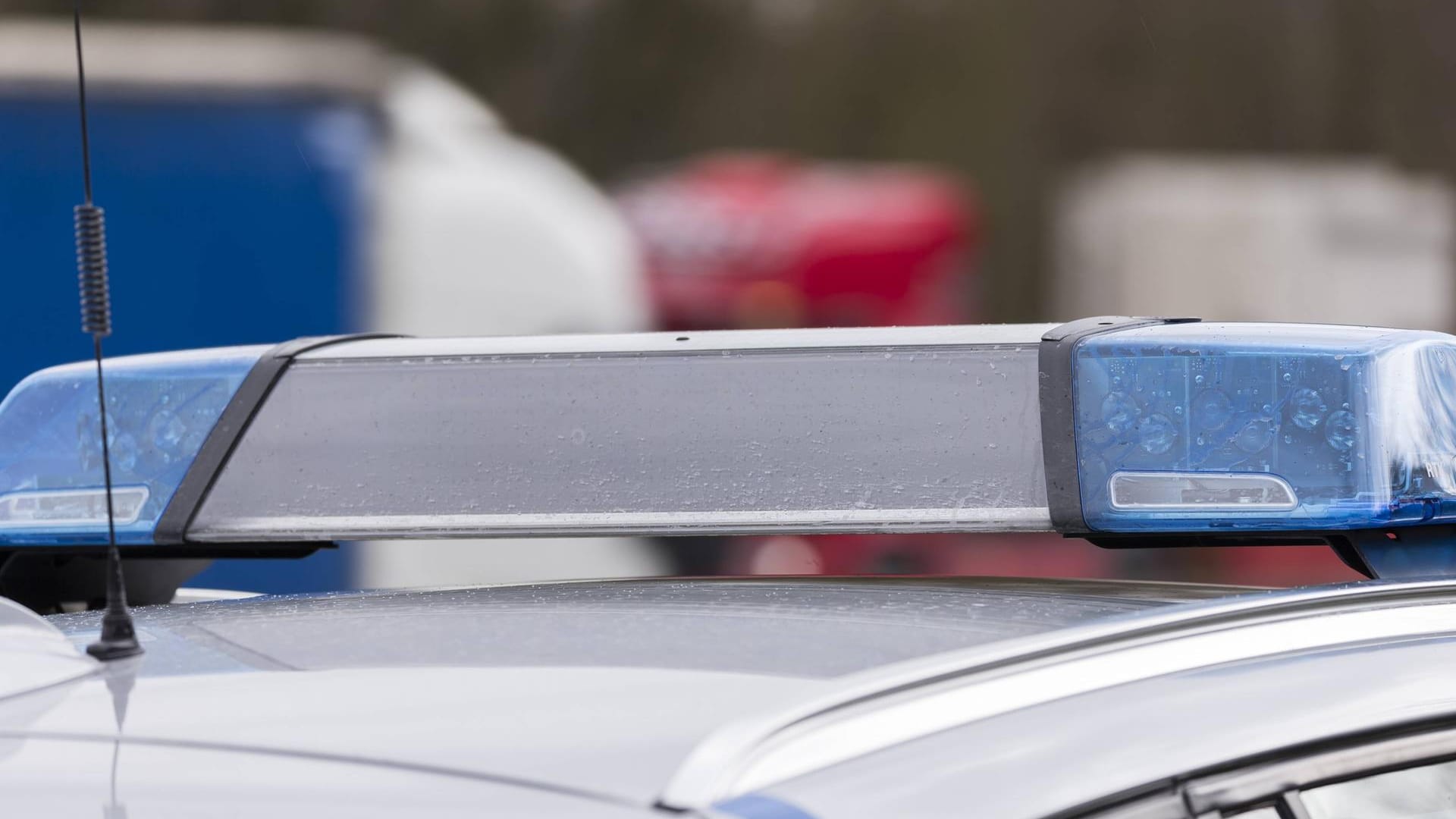 Polizeiwagen: In Gera wurde vor über 20 Jahren ein Mann bei einem Raubüberfall getötet. (Symbolbild) Polizeiwagen: In Gera wurde vor über 20 Jahren ein Mann bei einem Raubüberfall getötet. (Symbolbild)