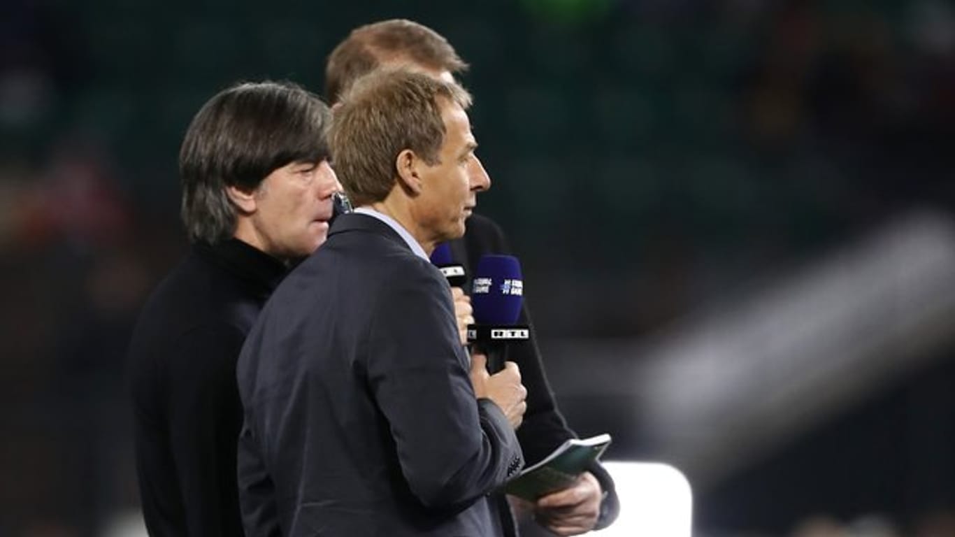 Vorgänger und Nachfolger: Jürgen Klinsmann (vorne) und Bundestrainer Joachim Löw.