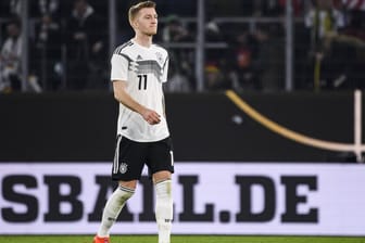Nicht wirklich zufrieden: Marco Reus holte mit dem DFB-Team im ersten Länderspiel des Jahres gegen Serbien ein 1:1.