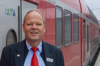 Erfolgreicher Titelverteidiger: Zugbegleiter Peter Hohmann hat die Auszeichnung "Social Media Hero 2018" der Deutschen Bahn erneut gewonnen.