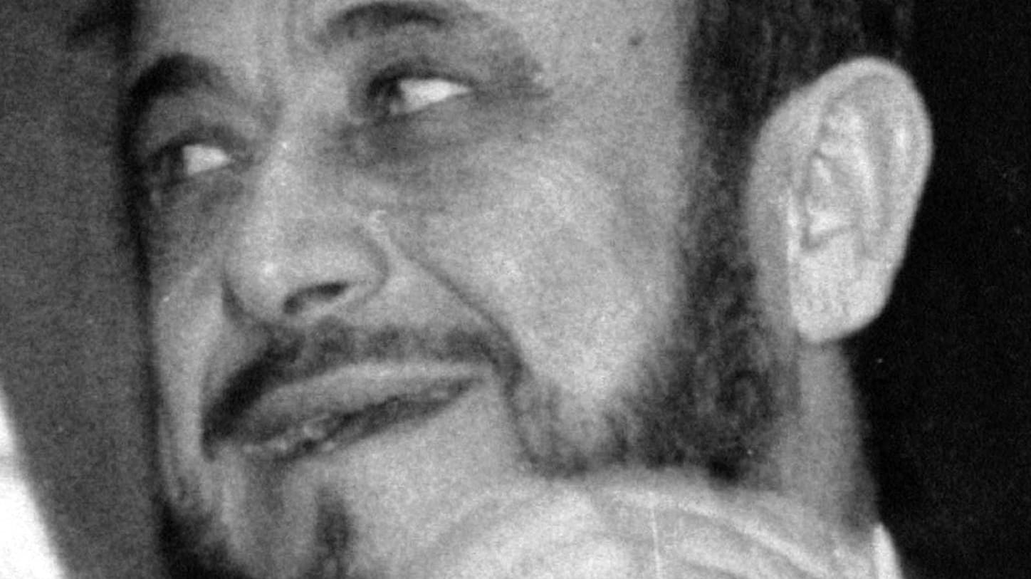 Rifaat al-Assad, der Onkel des syrischen Diktator Baschar al-Assad: Seit Jahrzehnten lebt er im Exil – nun geht es ihm ans Geld. Rifaat al-Assad, der Onkel des syrischen Diktator Baschar al-Assad: Seit Jahrzehnten lebt er im Exil – nun geht es ihm ans Geld.