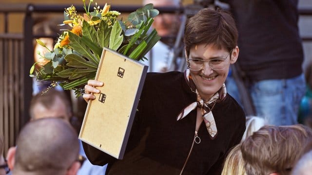 In die Freude mischt sich bei Anke Stelling immer auch der Zweifel.