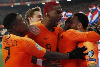 Blitzstart: Depay bringt die "Elftal" in Führung.