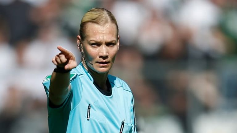 Hat sich in der Bundesliga etabliert: Schiedsrichterin Bibiana Steinhaus.