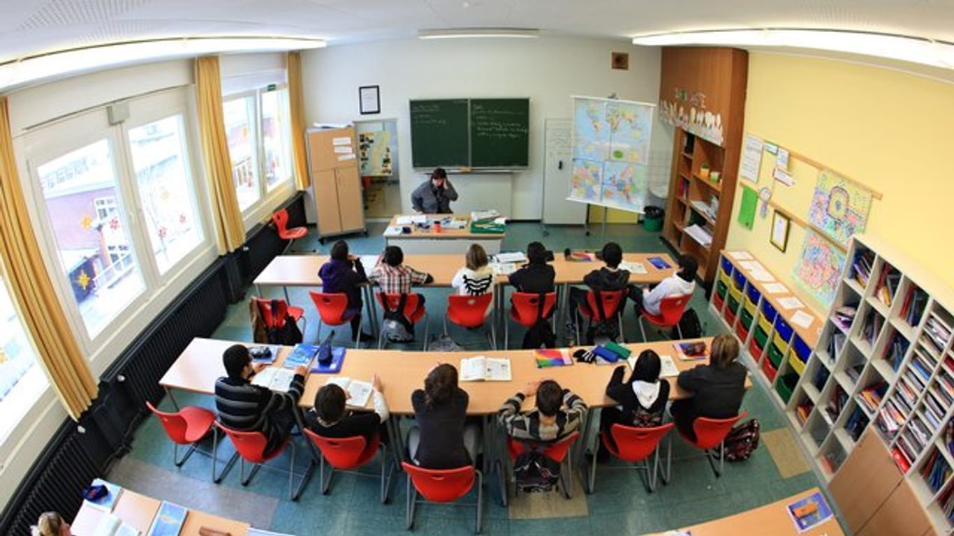 55 Prozent der über 1200 befragten Schulleiter nennen Lehrermangel als größtes Problem.