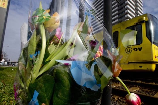 Gedenken an die Opfer des Anschlags in Utrecht.
