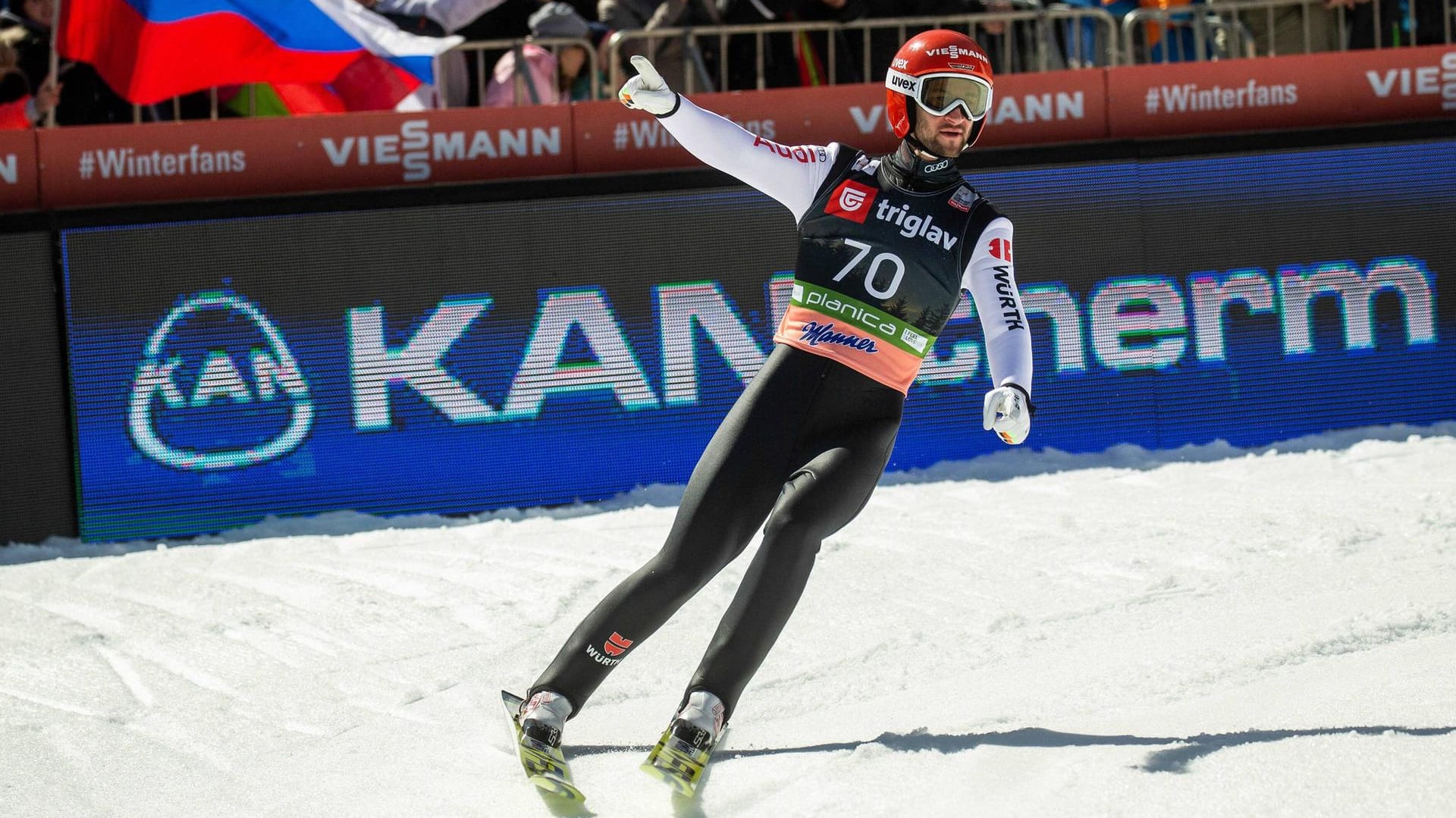 Markus Eisenbichler jubelt in Planica.