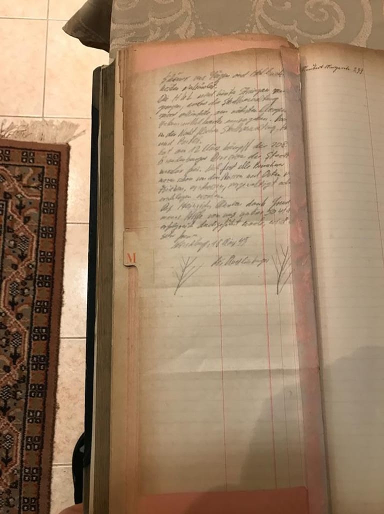 Eintrag vom 18. März 1945: Das ist ein Blick in das Tagebuch des SS-Offiziers, das elf Verstecke von Gold und Kunst preisgeben soll.
