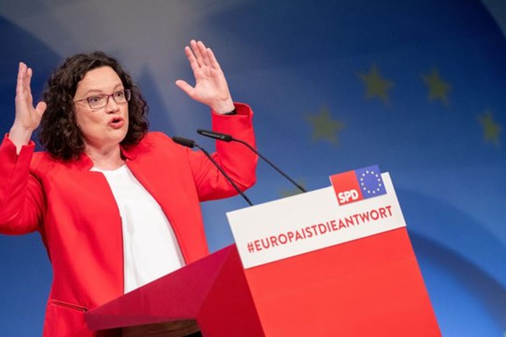 SPD-Chefin Andrea Nahles spricht auf dem Parteikonvent zur Europawahl in Berlin.