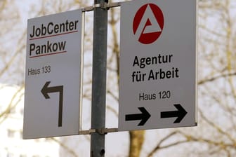 "Sie sind noch glimpflich davongekommen": Das Jobcenter Pankow hat britischen Arbeitslosen die Bezüge gestrichen.