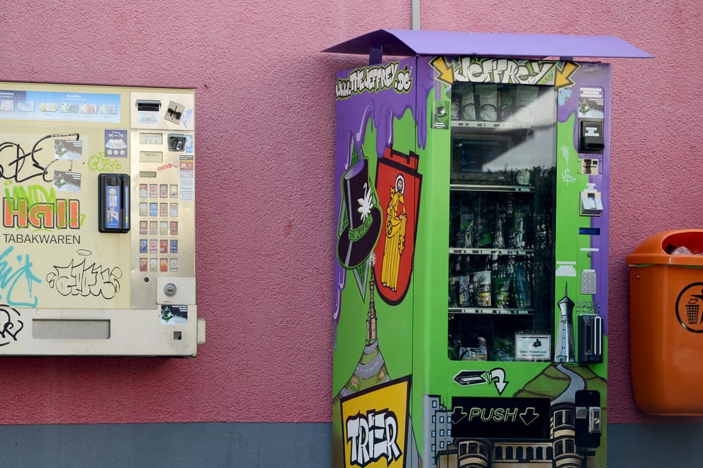 Deutschlandweit der erste: In Trier gibt es einen Automaten für legale Cannabis-Produkte.