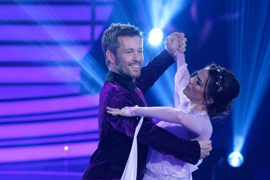 Als erstes Paar mussten Schauspieler Jan Hartmann (l) und Renata Lusin (r) RTL-Tanzshow Let’s Dance verlassen.