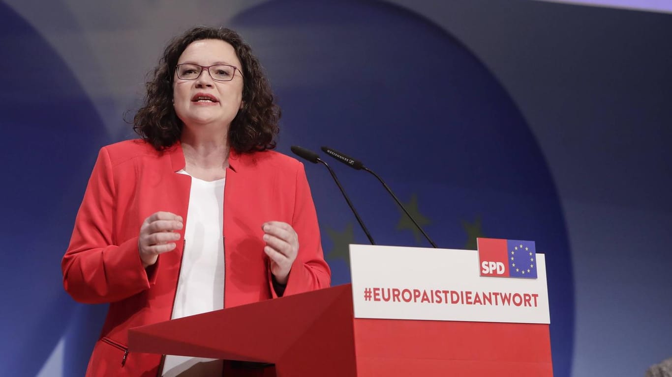 Andrea Nahles auf dem Parteikonvent der SPD: Die Sozialdemokraten machen den Rechtspopulisten eine Kampfansage.