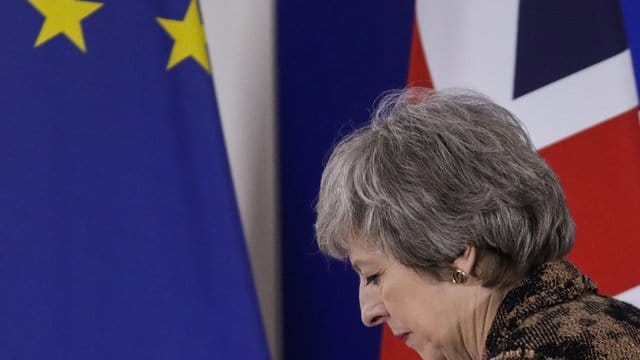 Theresa May, Premierministerin von Großbritannien, bei einer Pressekonferenz während des EU-Gipfels. Theresa May, Premierministerin von Großbritannien, bei einer Pressekonferenz während des EU-Gipfels.