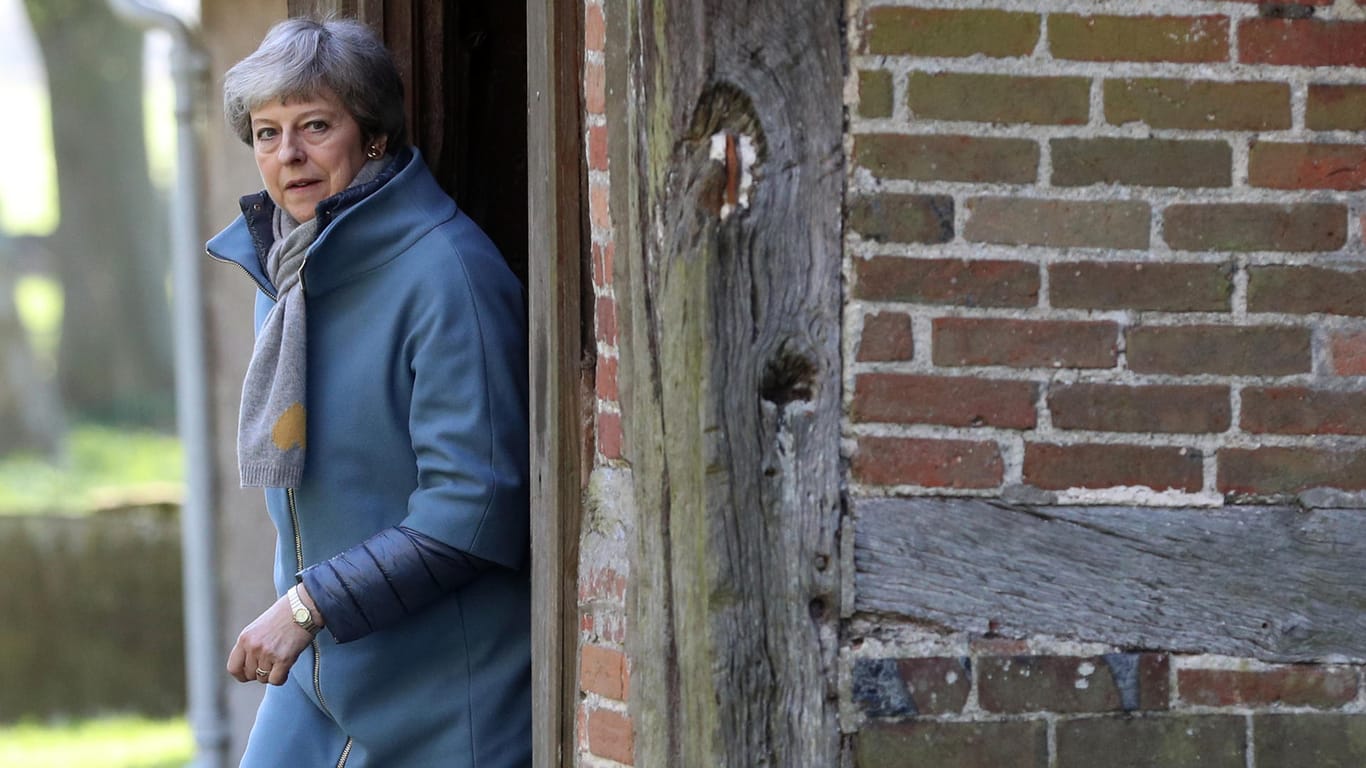 Theresa May nach einem Gottesdienst in der Nähe ihres Wahlkreises Maidenhead.