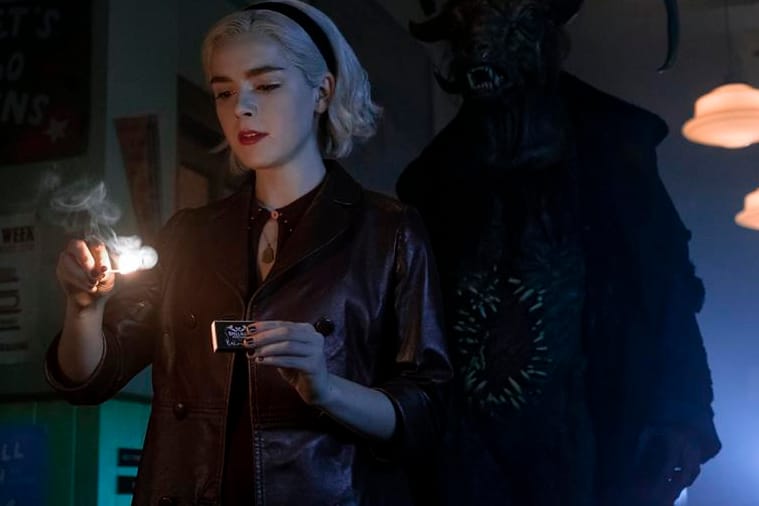 "Chilling Adventures of Sabrina, Teil 2": Die Welt da draußen ist fies und um Sabrina braut sich Ärger zusammen.