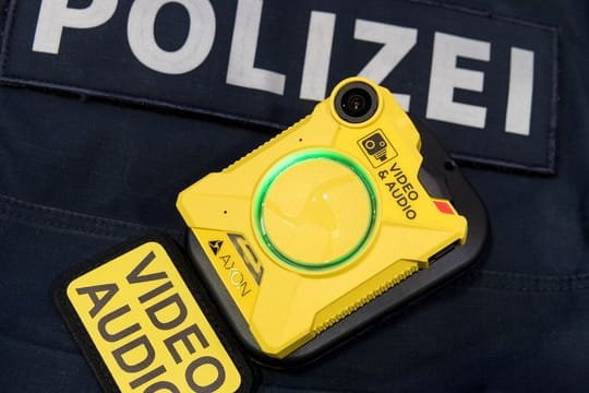 Die Nutzung von Bodycams bei Einsätzen der Bundespolizei war lange umstritten.